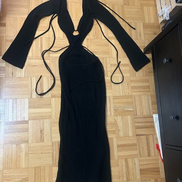 CROCHET LONG SLEEVE BABYBOO DRESS - Picture 1 of 6